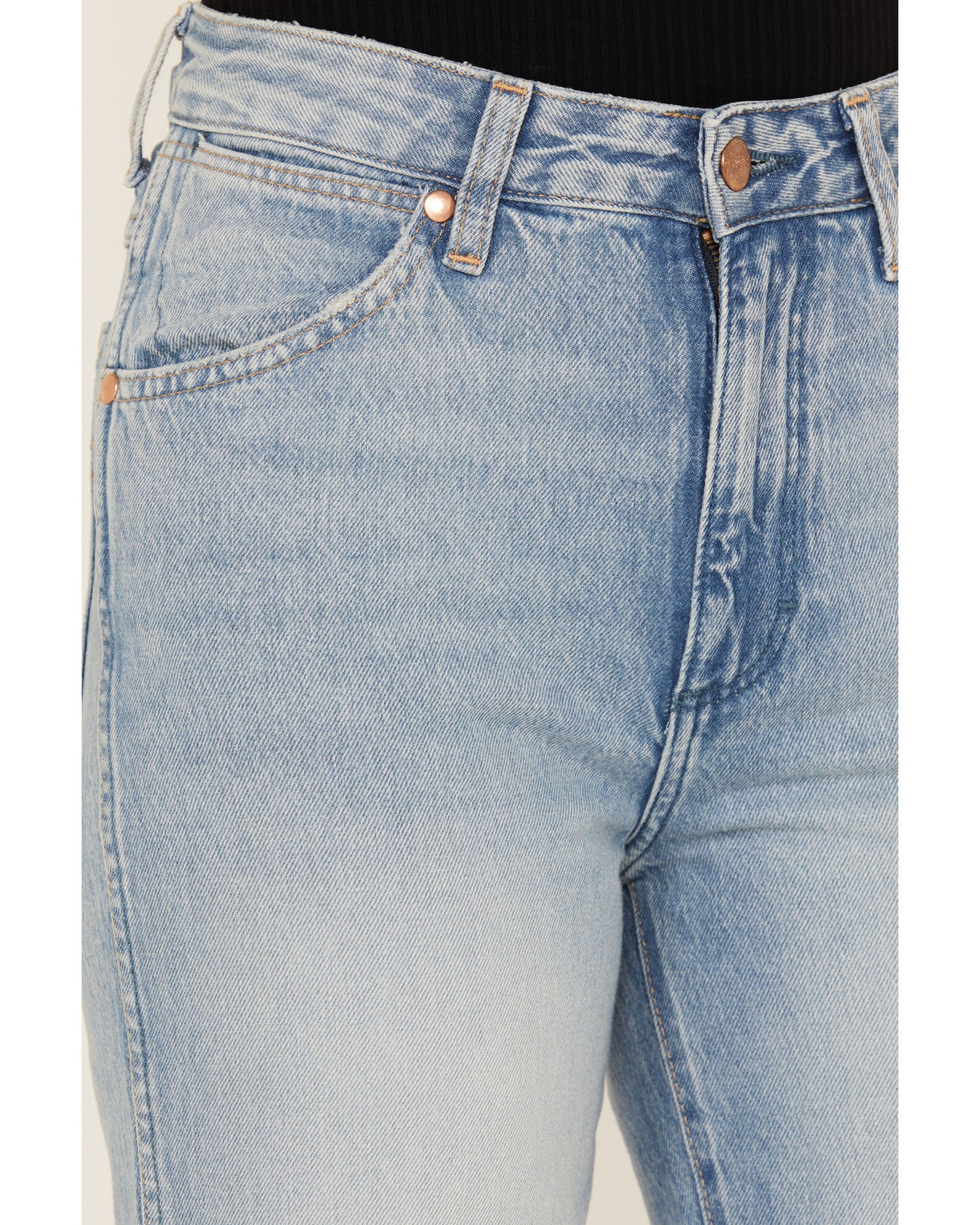 Product Name Wrangler Women's Honolua Wanderer 622 High Rise Flare Jeans