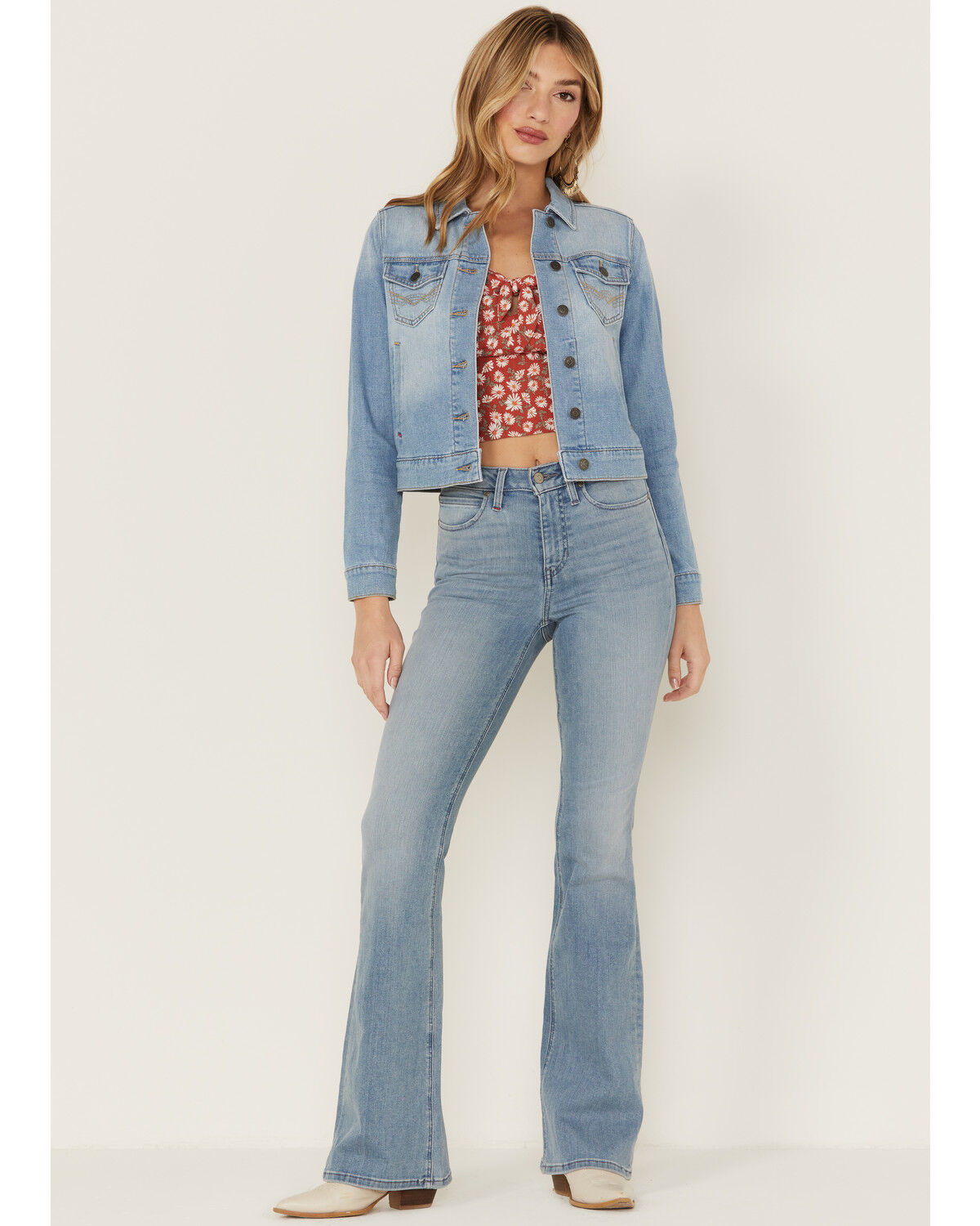 Image #4 - Idyllwind Women's Signature Classic Grapevine Wash Denim Jacket, Light Wash, hi-res