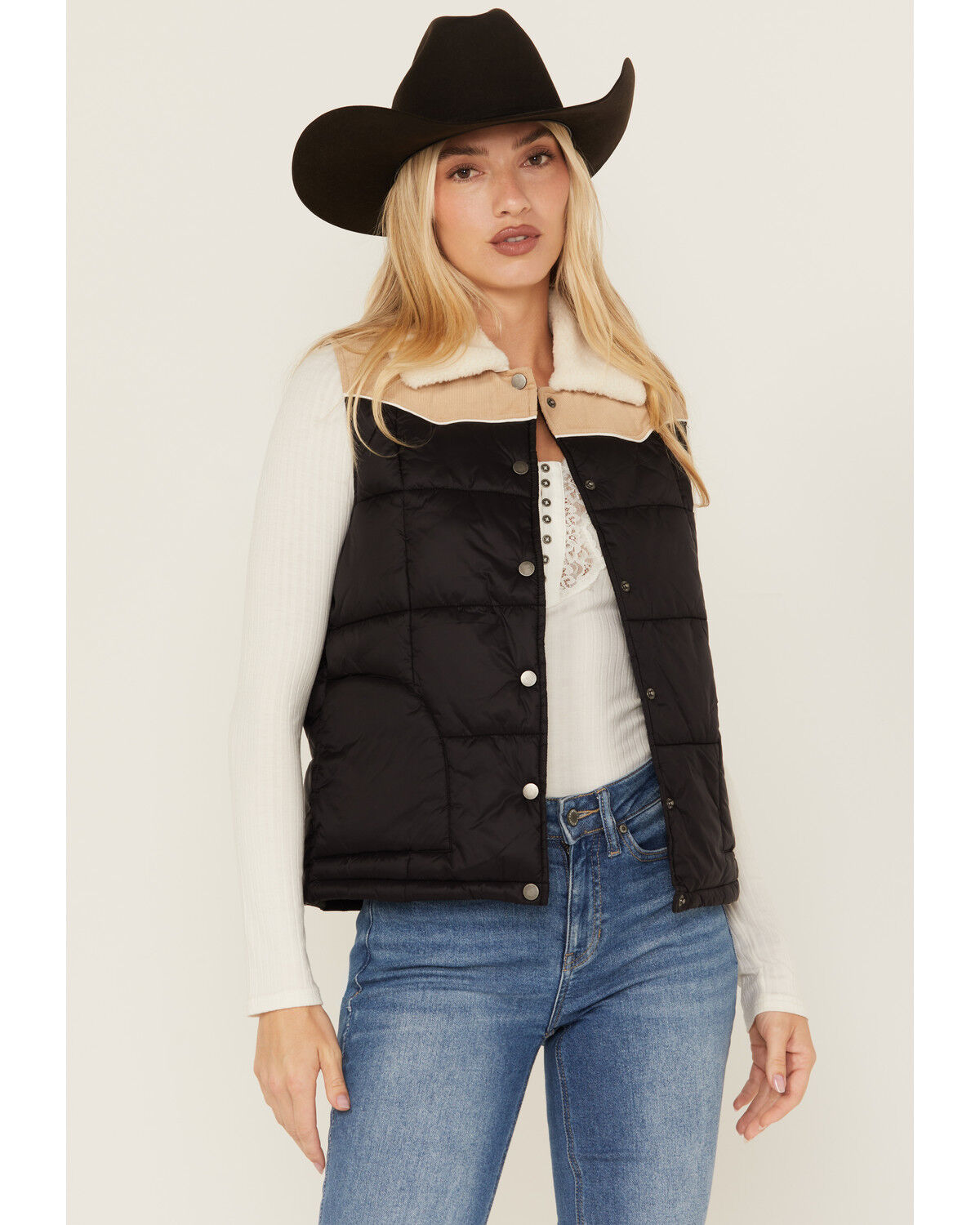 Image #1 - Idyllwind Women's Color Block Snap Vest, Black, hi-res