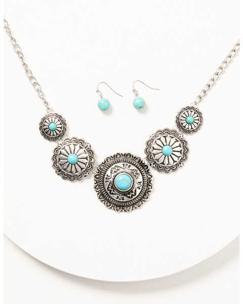 Image #1 - Prime Time Jewelry Women's 5 Concho Necklace and Earrings Set, Silver, hi-res