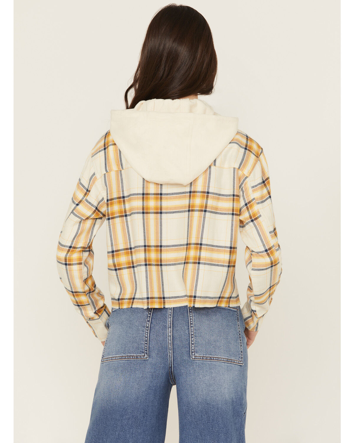 Image #4 - Cleo + Wolf Women's Cropped Flannel Hooded Shacket, Sand, hi-res