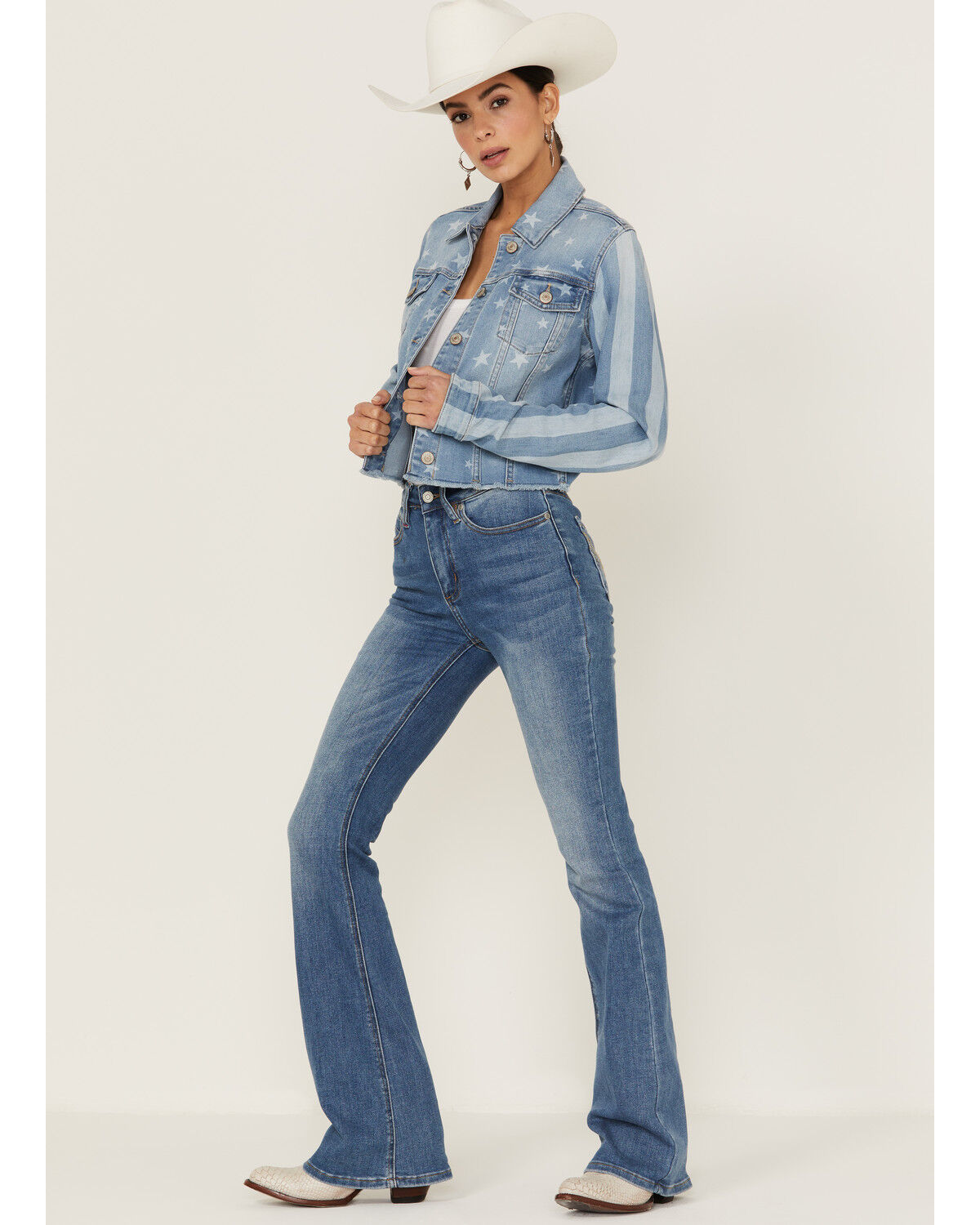 Image #4 - Shyanne Women's Stars & Stripes Print Cropped Frayed Hem Denim Jacket, Medium Wash, hi-res