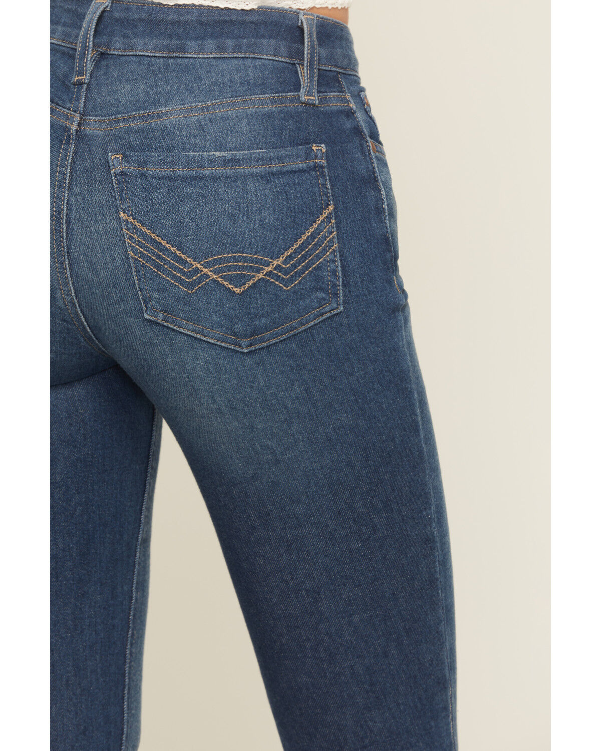Image #4 - Idyllwind Women's  Legend High Rise Bootcut Stretch Denim Jeans, Dark Wash, hi-res