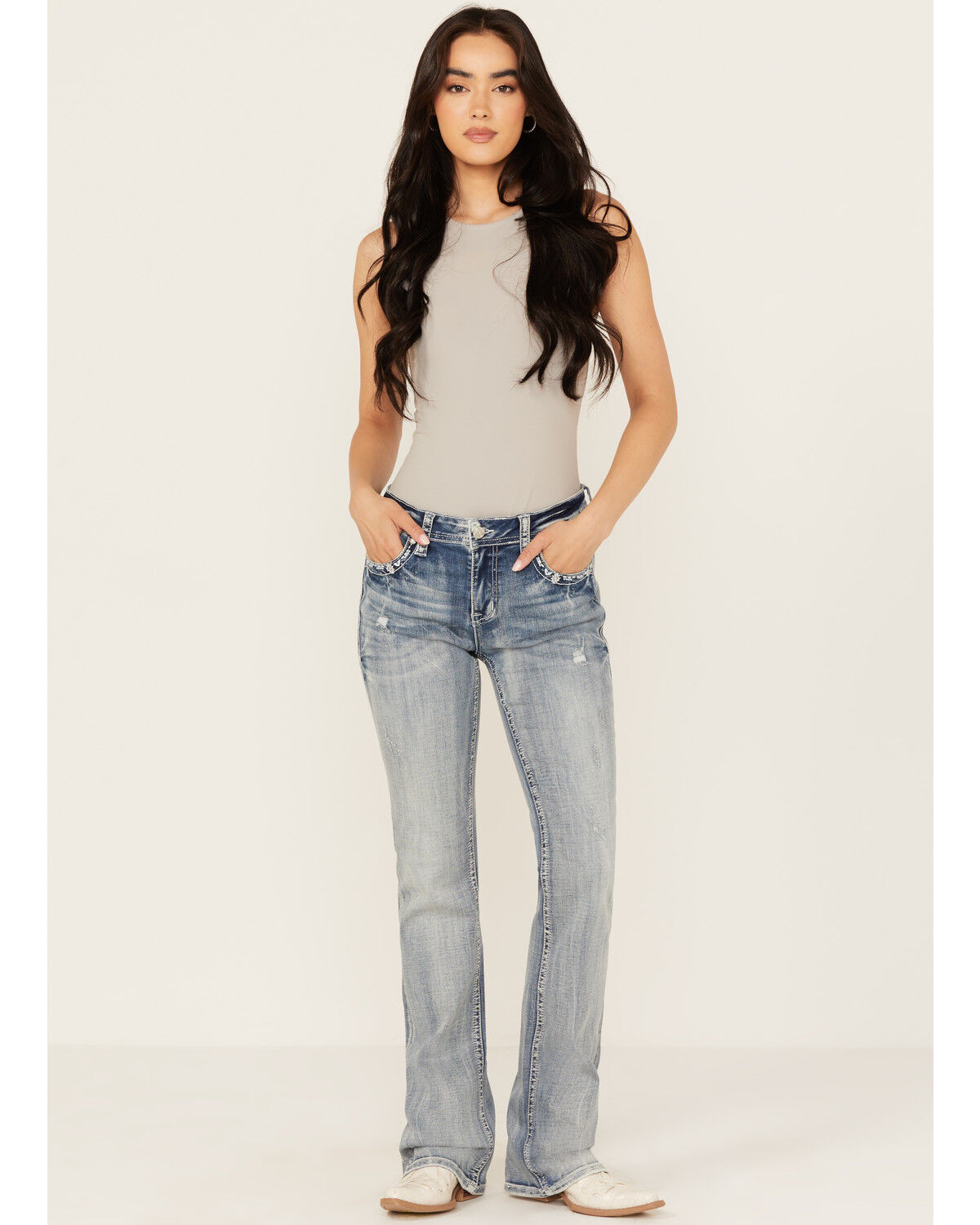 Image #3 - Grace in LA Women's Light Wash Mid Rise Geo Embroidered Pocket Bootcut Jeans, , hi-res