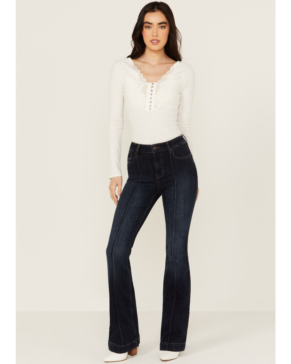 Image #1 - Idyllwind Women's Legend High Rise Seamed Bootcut Comfort Stretch Denim Jeans, Dark Wash, hi-res