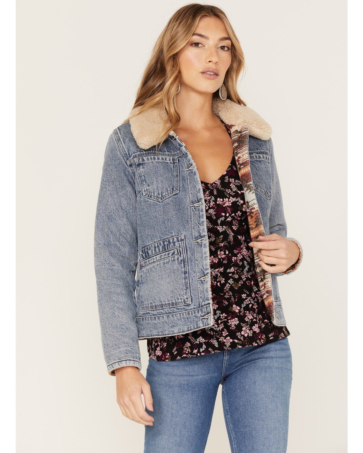 Image #1 - Idyllwind Women's Light Wash Reversible Sherpa Blanket Denim Jacket, , hi-res