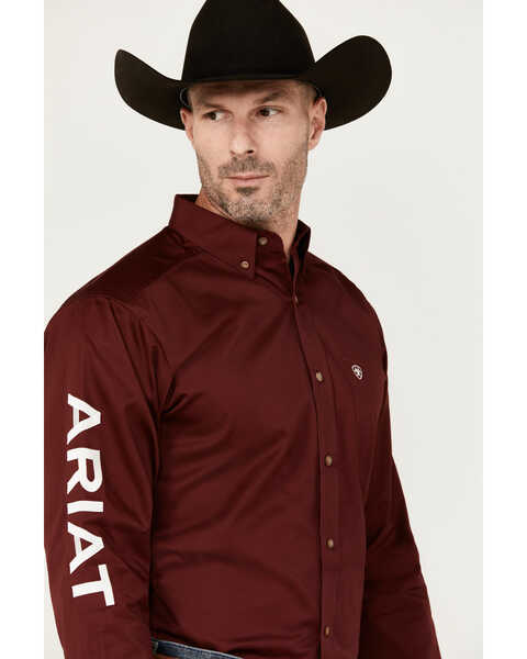 Ariat Men's Team Logo Twill Fitted Long Sleeve Button-Down Western Shirt , Burgundy, hi-res