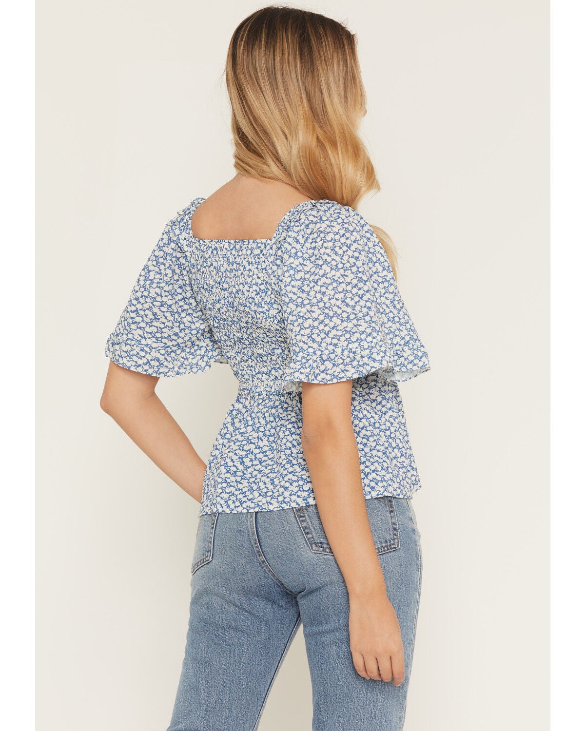 Image #4 - Yura Women's Boot Barn Exclusive Floral Print Smocked Front Short Sleeve Top, Blue, hi-res