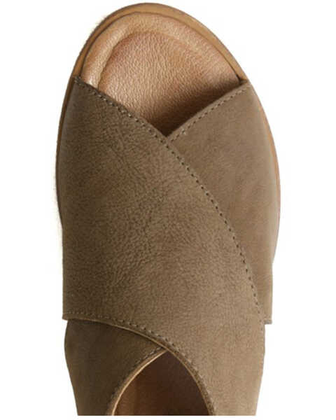 Image #4 - Band of the Free Women's Venice Western Casual Shoes - Open Toe, Taupe, hi-res