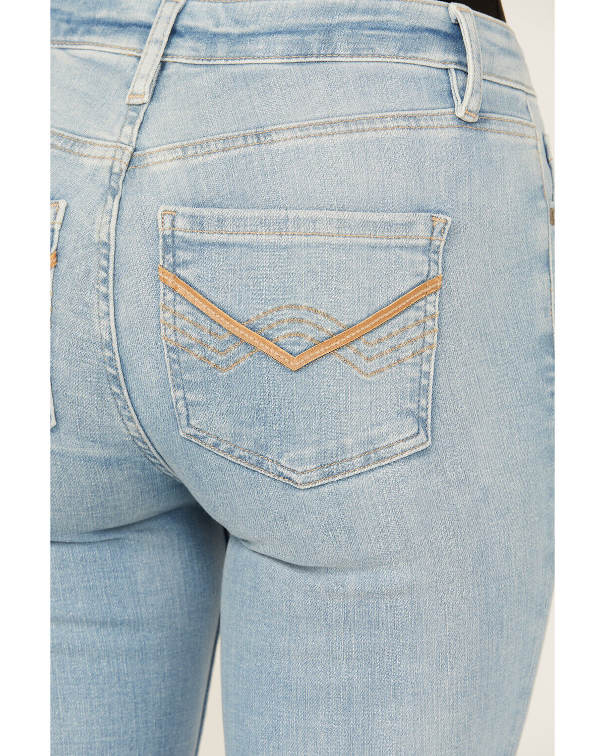 Image #4 - Idyllwind Women's Rebel Mid Rise Bootcut Stretch Denim Jeans, Light Wash, hi-res