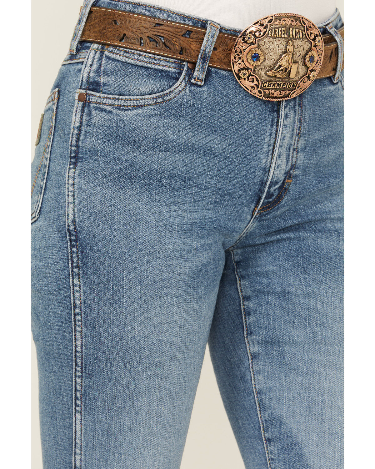 Image #2 - Wrangler Retro Women's Ember Medium Wash High Rise Bailey Bootcut Stretch Denim Jeans, Medium Wash, hi-res