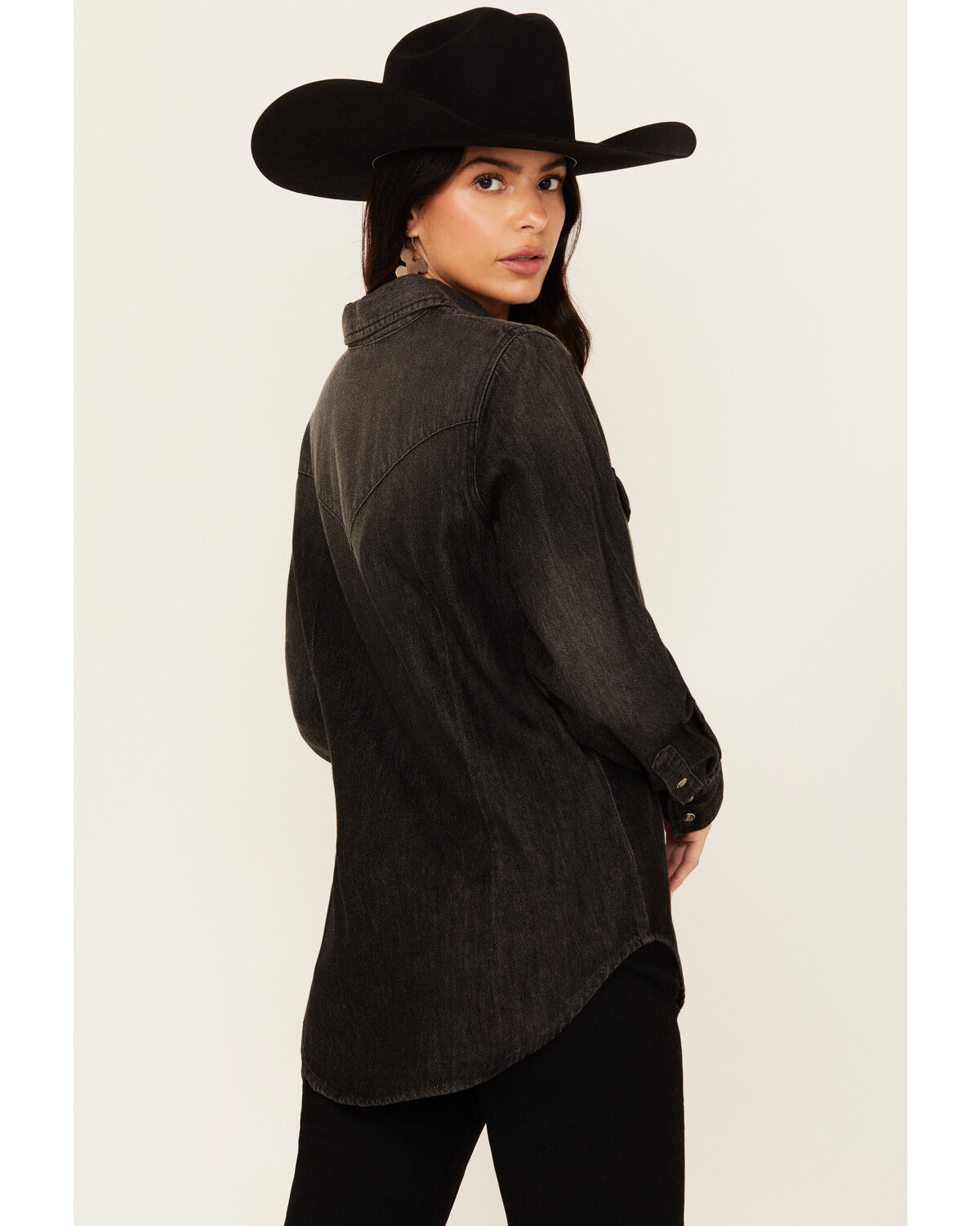 Image #4 - Wrangler Retro Women's Long Sleeve Snap Denim Western Shirt, Black, hi-res
