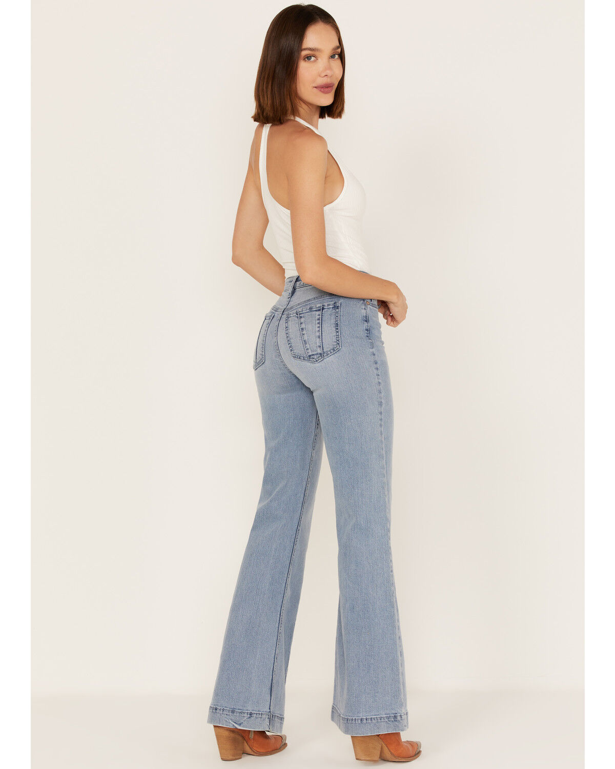 Image #3 - Shyanne Women's Light Wash High Rise Seamed Flare Jeans, Light Wash, hi-res