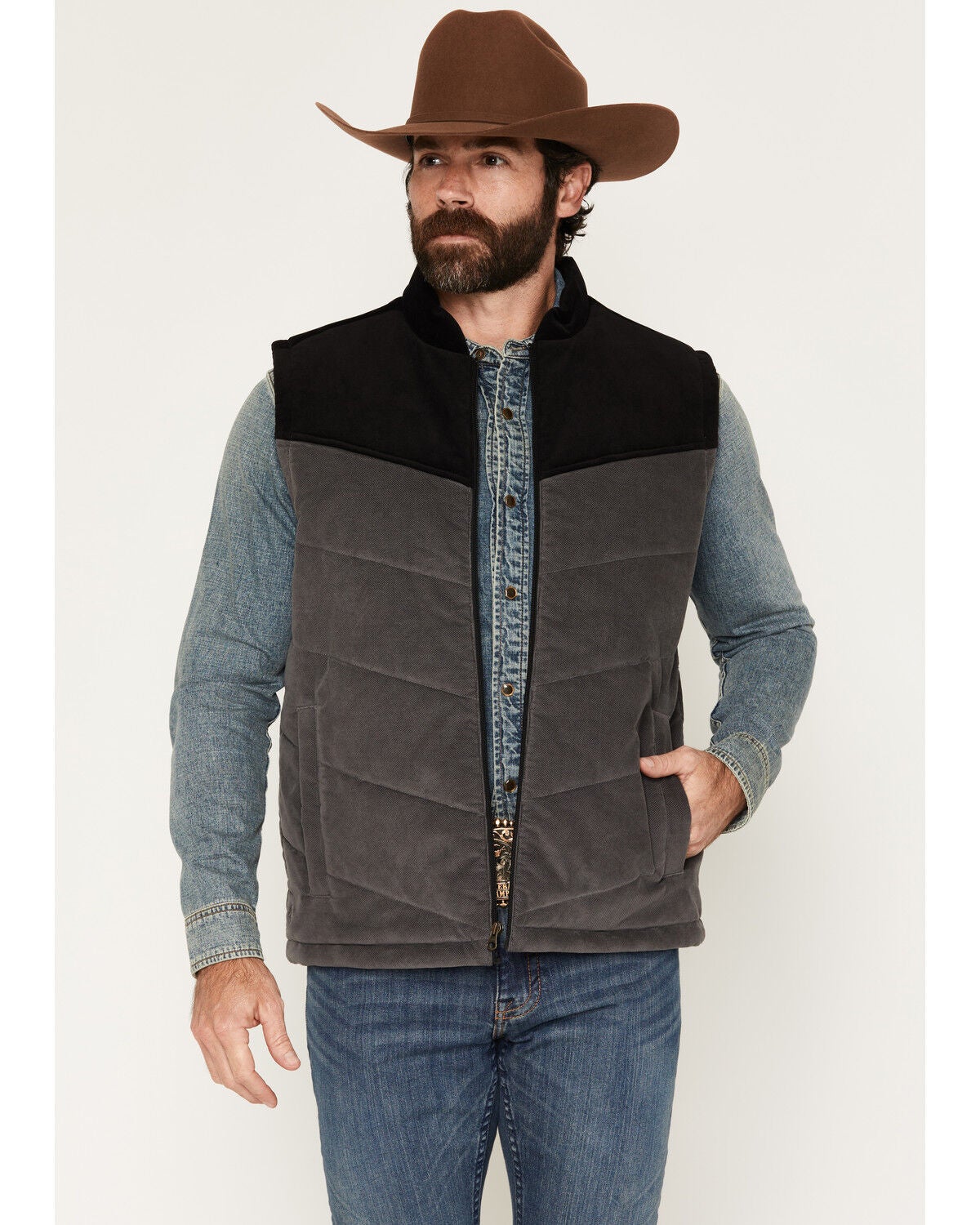 Moonshine Spirit&reg; Men's Lone Star Lightweight Corduroy Puffer Vest, Black, hi-res
