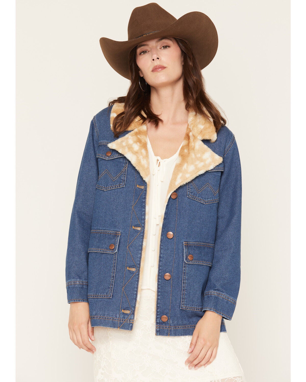 Wrangler Women's Faux Fur Wrange Coat, Medium Wash, hi-res