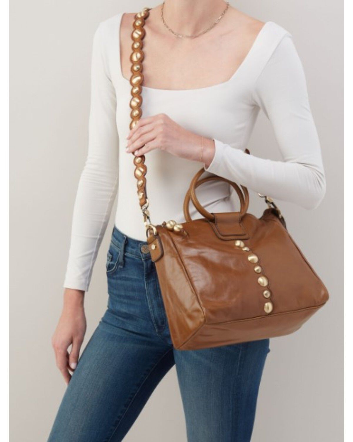 Image #4 - Hobo Women's Sheila Medium Satchel, Beige, hi-res