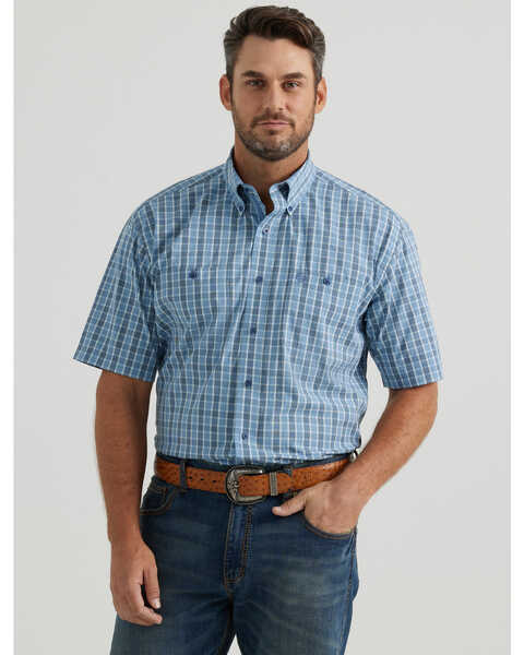 Wrangler Men's Plaid Print Short Sleeve Button-Down Western Shirt, Blue, hi-res
