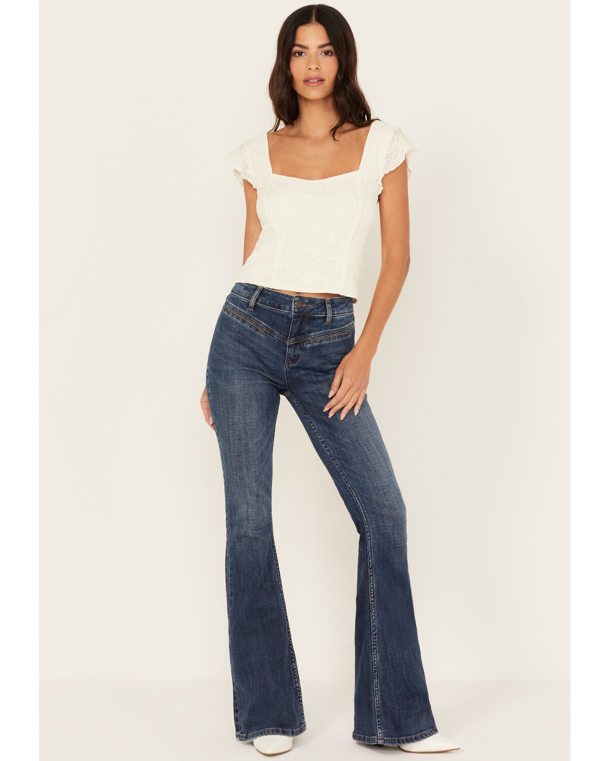 Idyllwind Women's Carvell Medium Wash Gypsy High Rise Stretch Flare Jeans, Medium Wash, hi-res