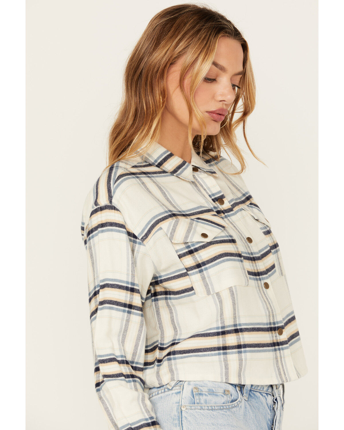 Image #2 - Cleo + Wolf Women's Cropped Plaid Print Flannel Shirt, Cream, hi-res