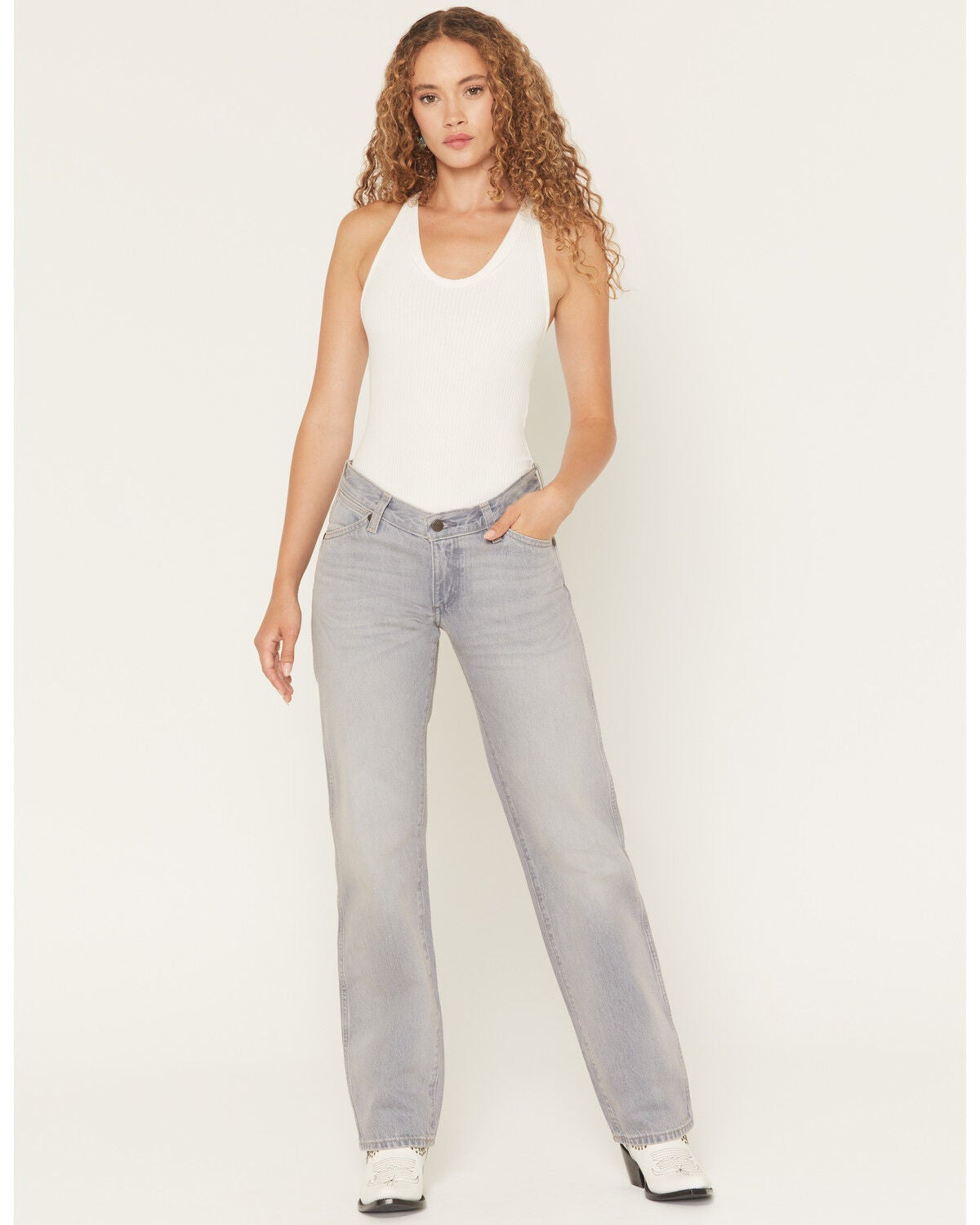 Wrangler Women's Haute Haze Low Rise Cowboy Straight Denim Jeans, Grey, hi-res