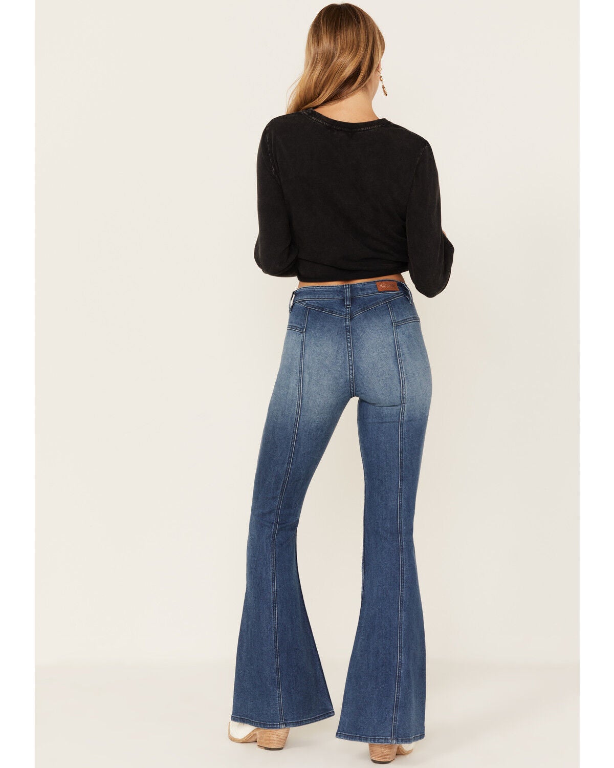 cheyanne high-rise frayed bootcut jeans | dark wash
