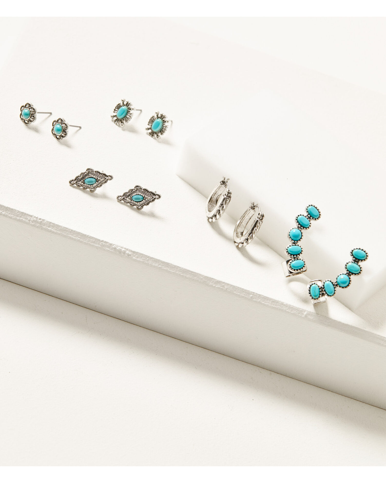 Shyanne earrings clearance