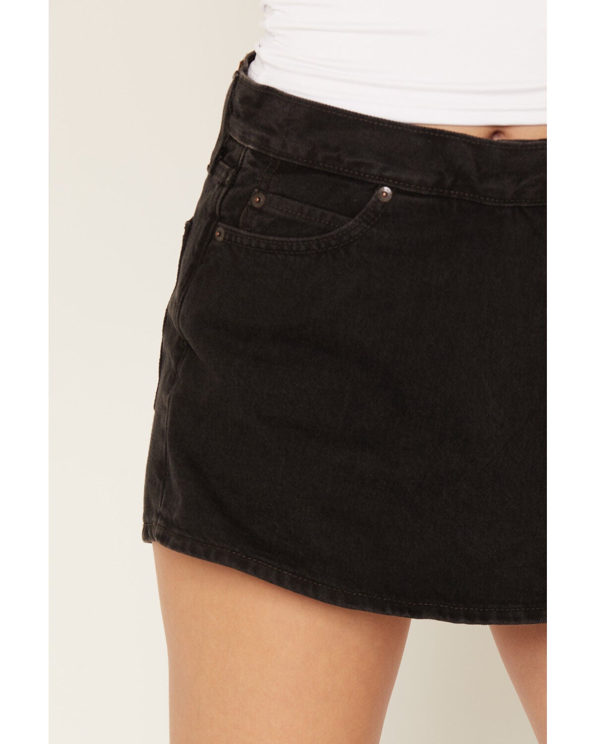 Image #2 - Levi's Women's Y2K Denim Skort, Black, hi-res
