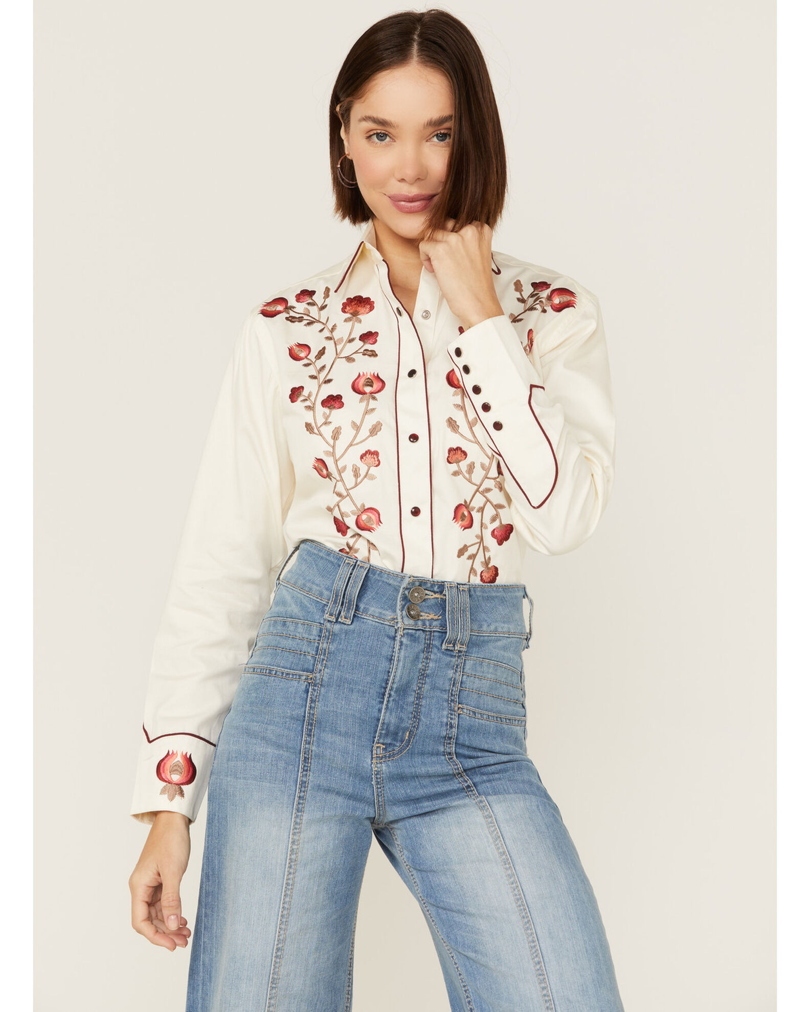 Womens western best sale shirt with embroidery