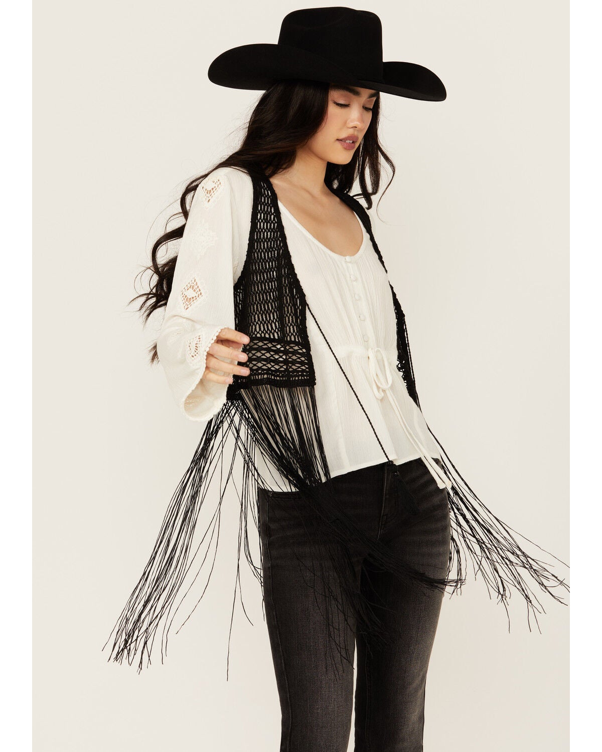 Idyllwind Women's Hawls Crochet Fringe Vest, Black, hi-res