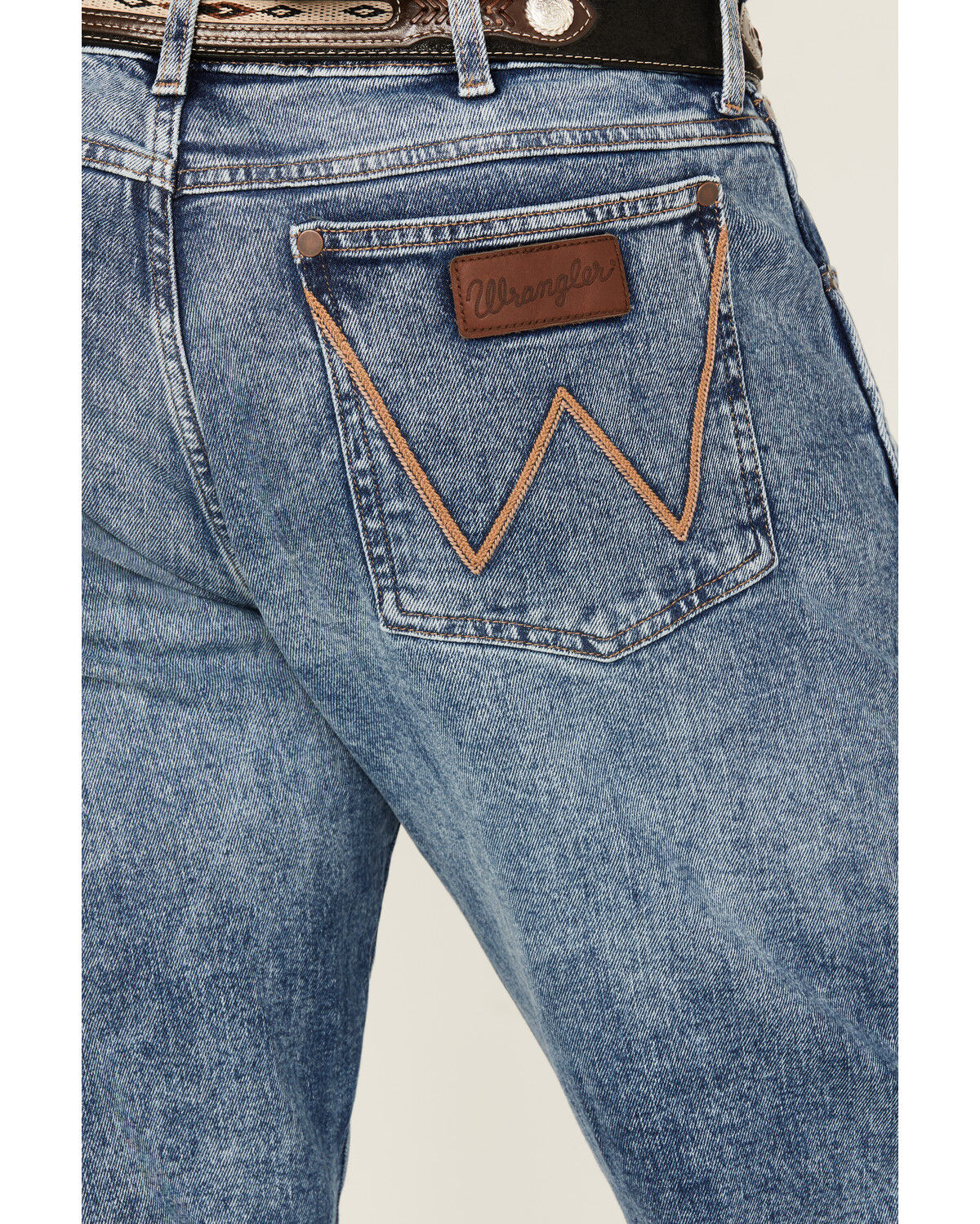 Image #4 - Wrangler Retro Men's Medium Wash Applewood Slim Straight Stretch Denim Jeans - Tall, Medium Wash, hi-res