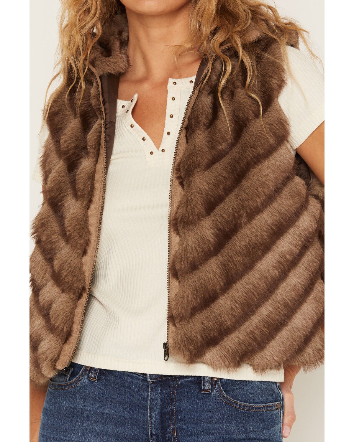 Image #3 - Cripple Creek Women's Faux Fur Zip-Up Vest, Brown, hi-res