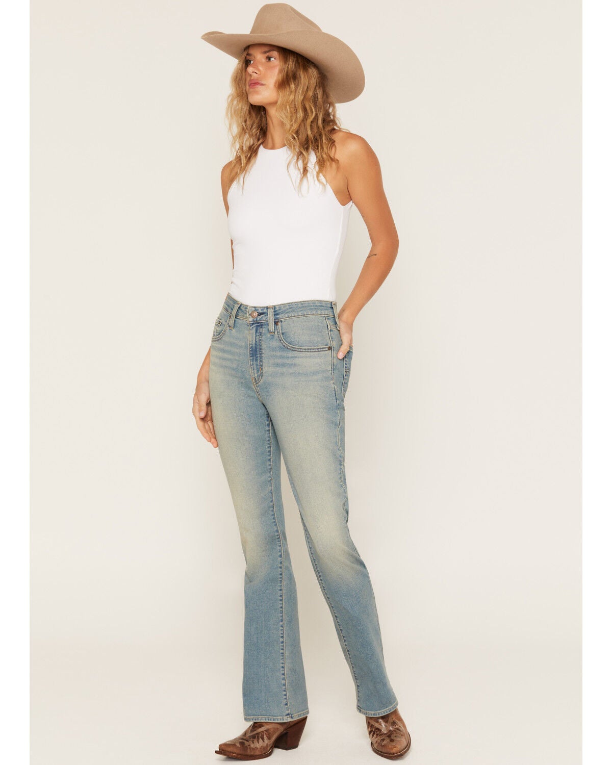 Image #1 - Levi's Women's 725 Light Wash High Rise Bootcut Stretch Denim Jeans, Light Wash, hi-res