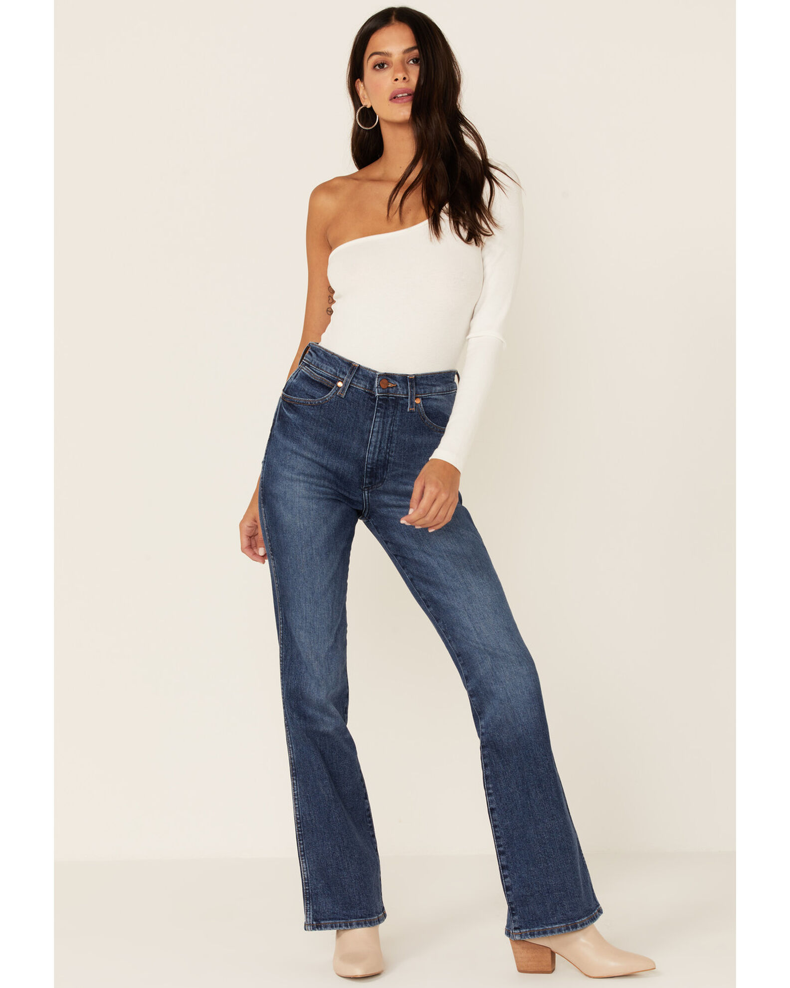 Wrangler Women s Westward Heritage Dark Wash High Rise Flare Jeans