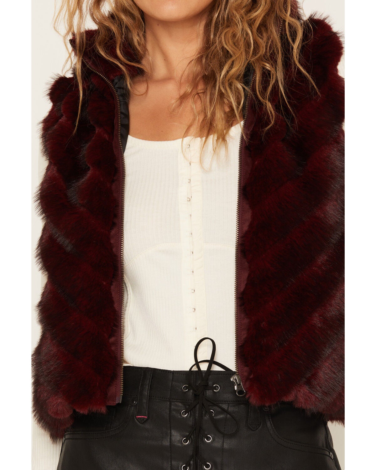 Image #3 - Cripple Creek Women's Faux Fur Zip-Up Vest, Red, hi-res