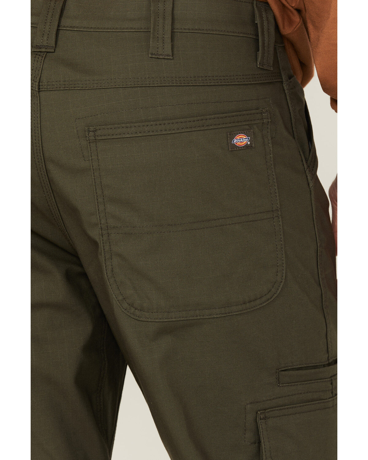 Image #4 - Dickies Men's FLEX Duratech Relaxed Fit Ripstop Cargo Pants, Moss Green, hi-res