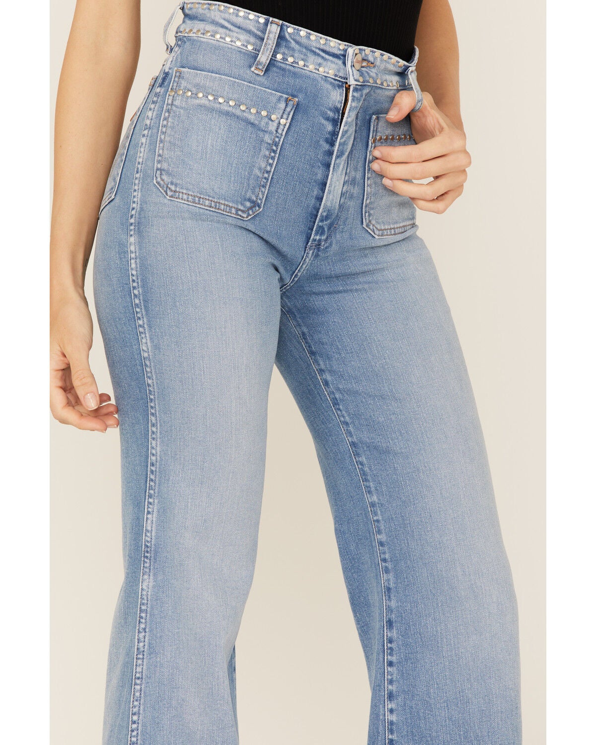 Wanderer Cowgirl Rockstar Medium Wash 