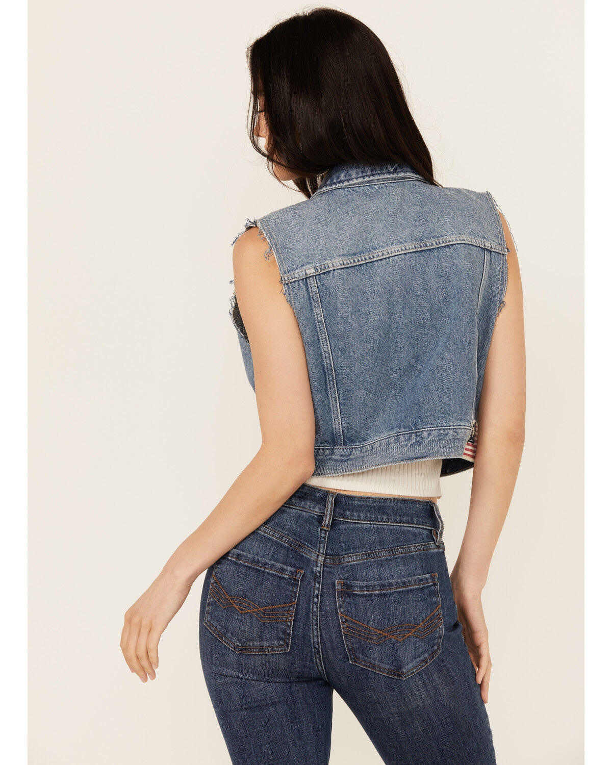 Image #5 - Idyllwind Women's Foster Cropped Denim Trucker Vest, Black, hi-res