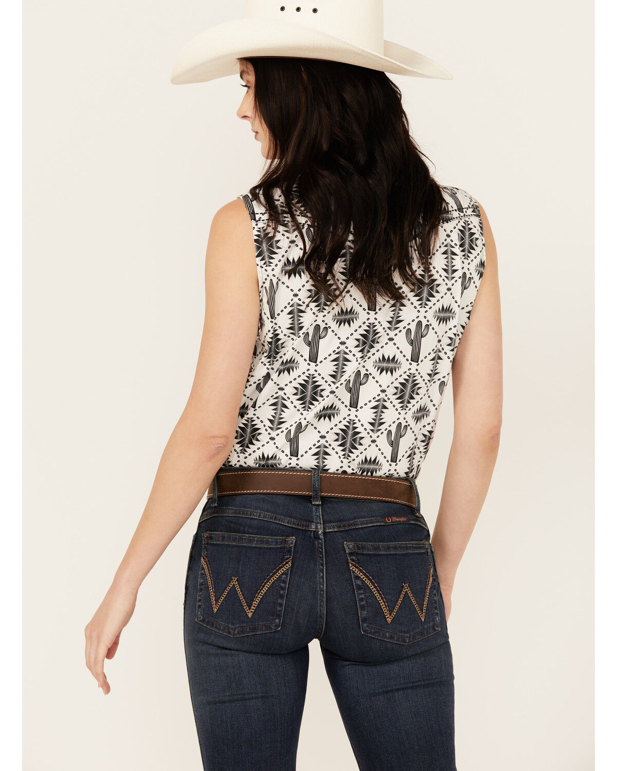 Image #4 - Cowgirl Hardware Women's Southwestern Print Sleeveless Snap Western Shirt, White, hi-res
