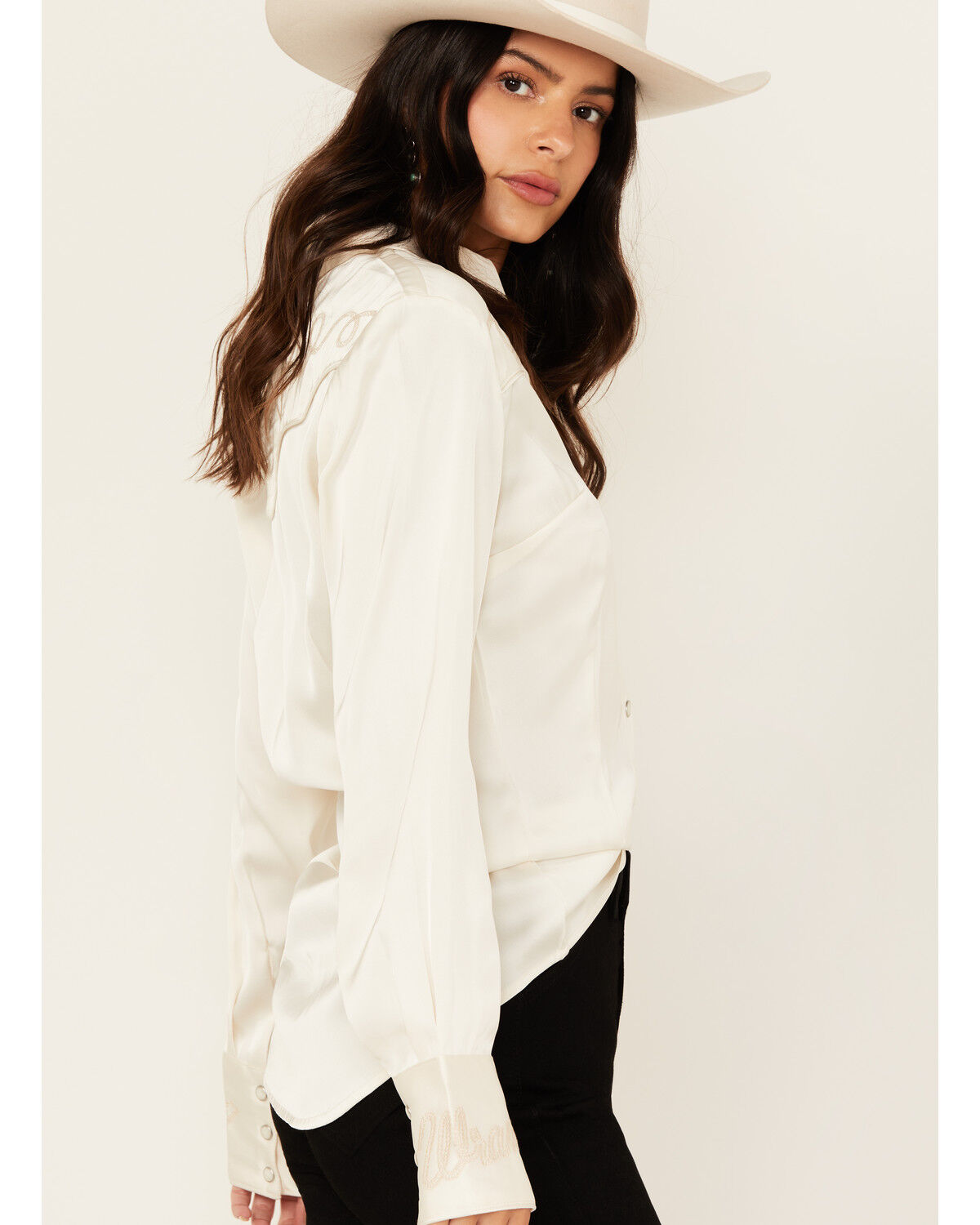 Image #2 - Wrangler Women's Star Embroidered Long Sleeve Snap Western Shirt, White, hi-res