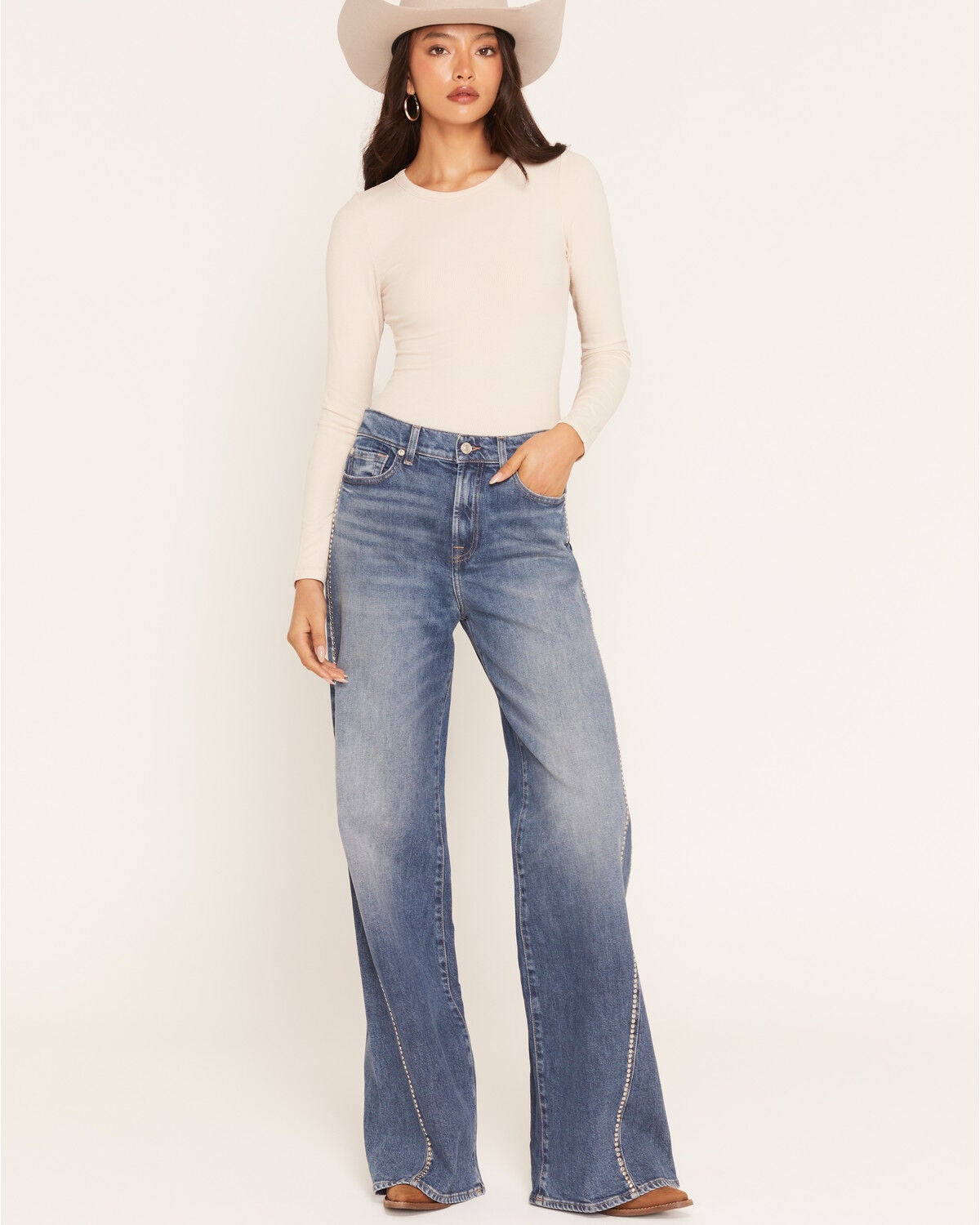7 For All Mankind Women's Lotta Avenue Medium Wash High Rise 32" Bootcut Stretch Denim Jeans, Medium Wash, hi-res