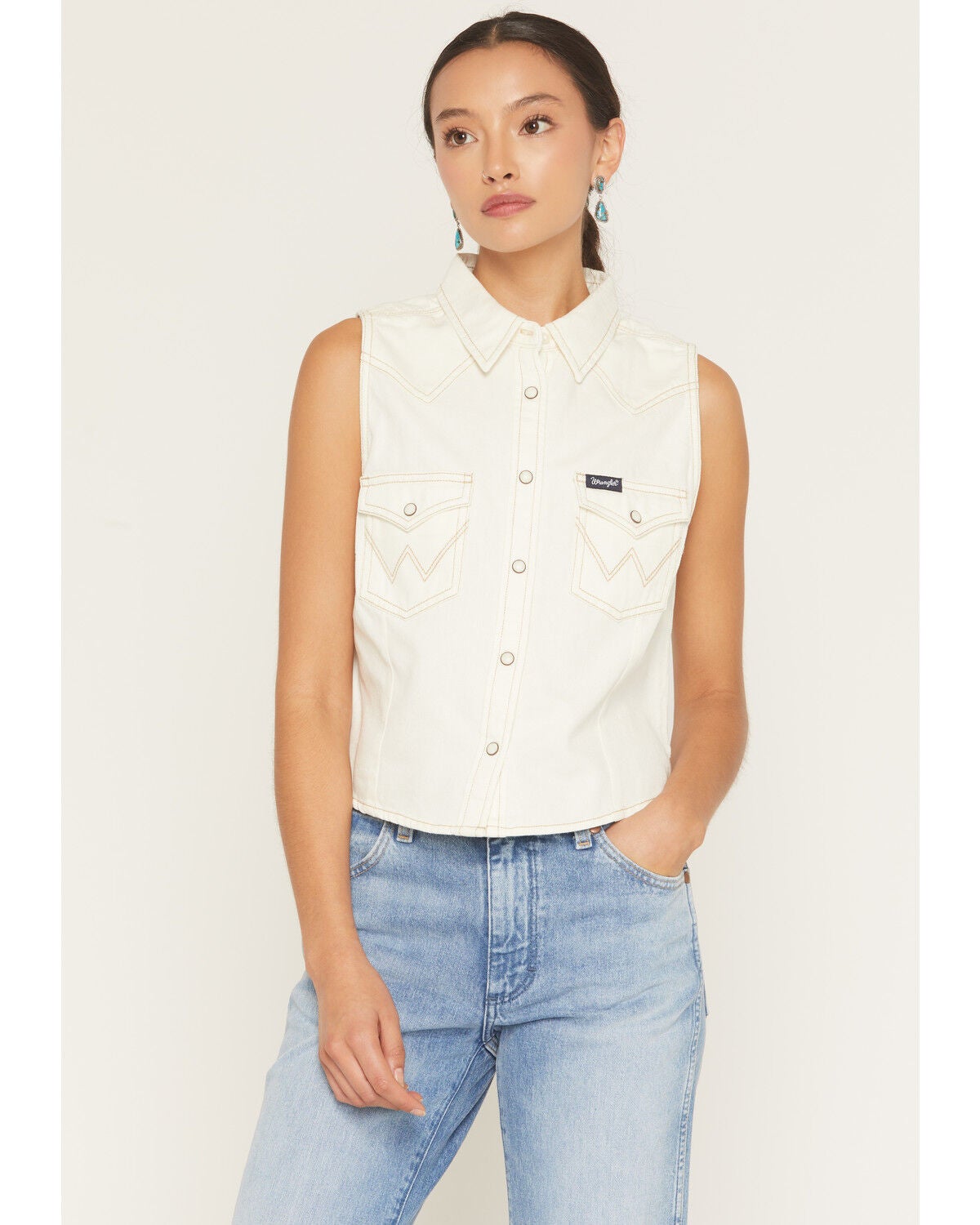 Image #1 - Wrangler Retro Women's Solid Denim Sleeveless Cropped Snap Western Shirt, White, hi-res