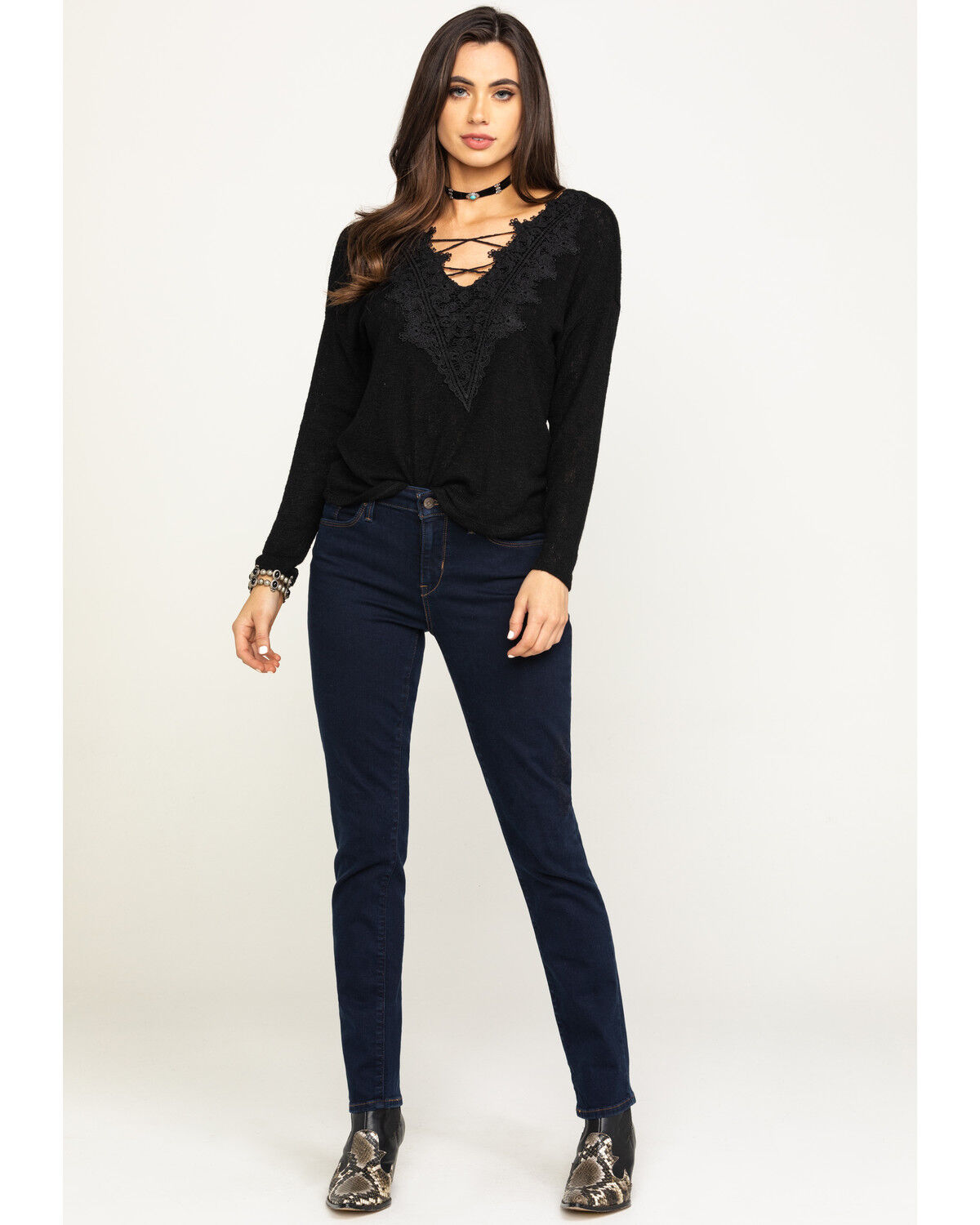 levi's dark wash jeans