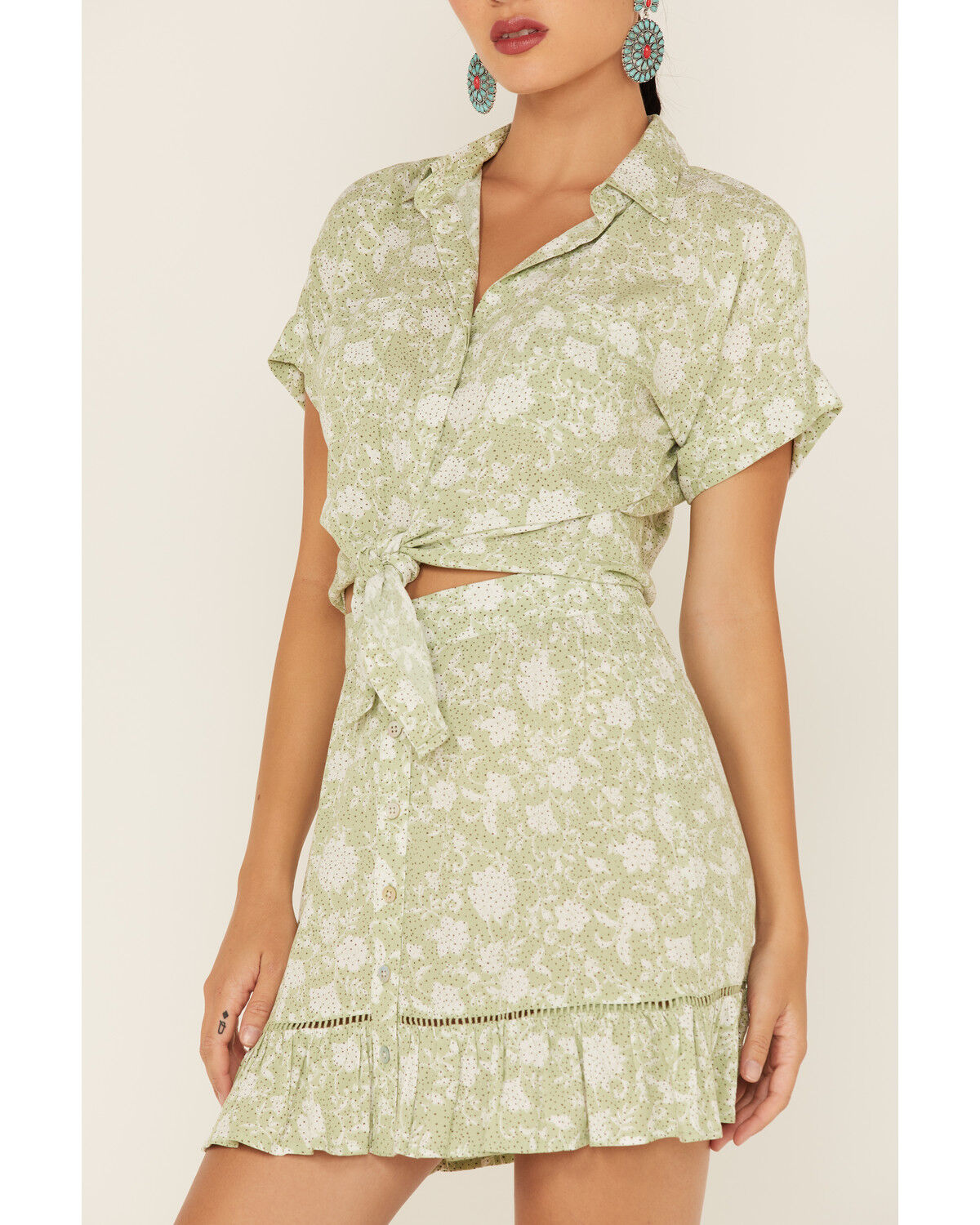 Image #4 - Shyanne Women's Floral Print Tie Front Short Sleeve Button Shirt, Seafoam, hi-res