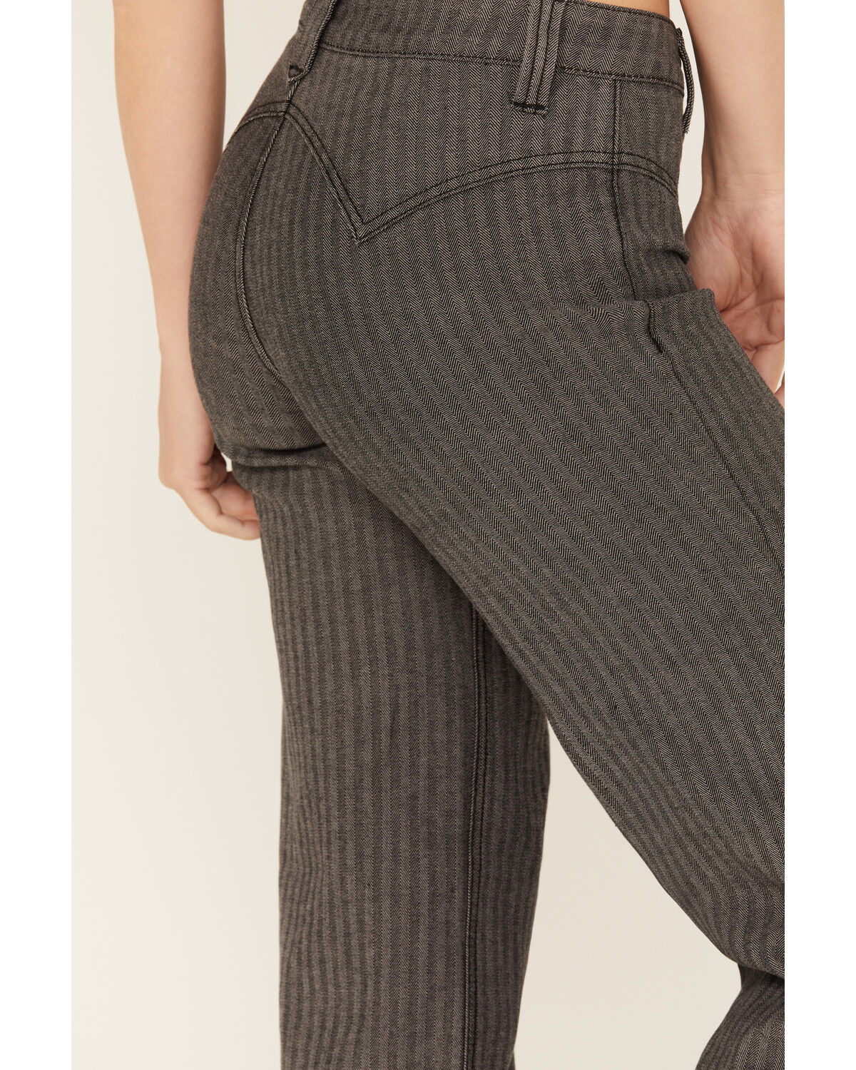 Image #5 - Idyllwind Women's Annex Herringbone Revel Mid Rise Stretch Trouser Pants, Black, hi-res