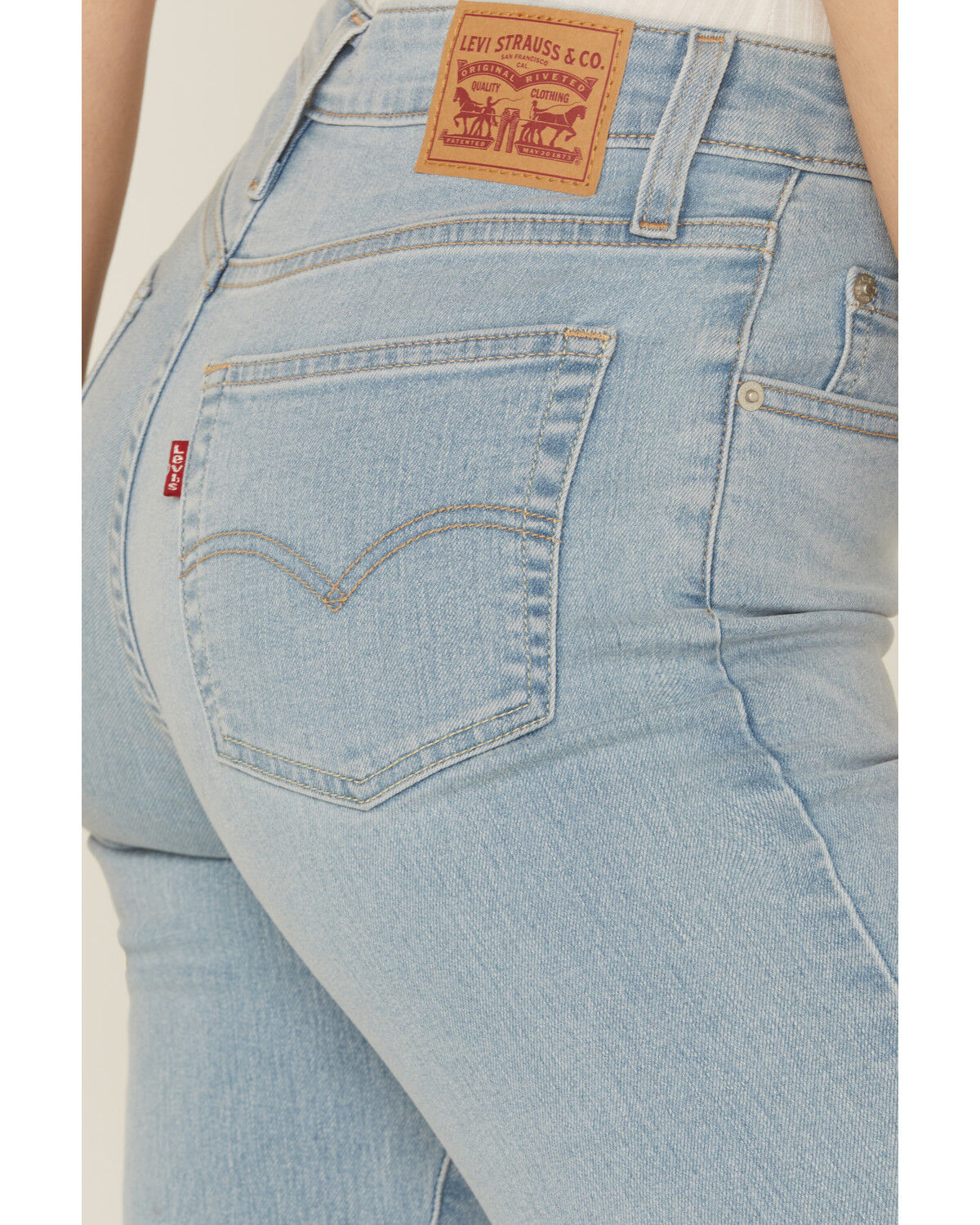 Image #4 - Levi's Women's 725 Eternal High Rise Light Wash Bootcut Stretch Denim Jeans, Light Wash, hi-res
