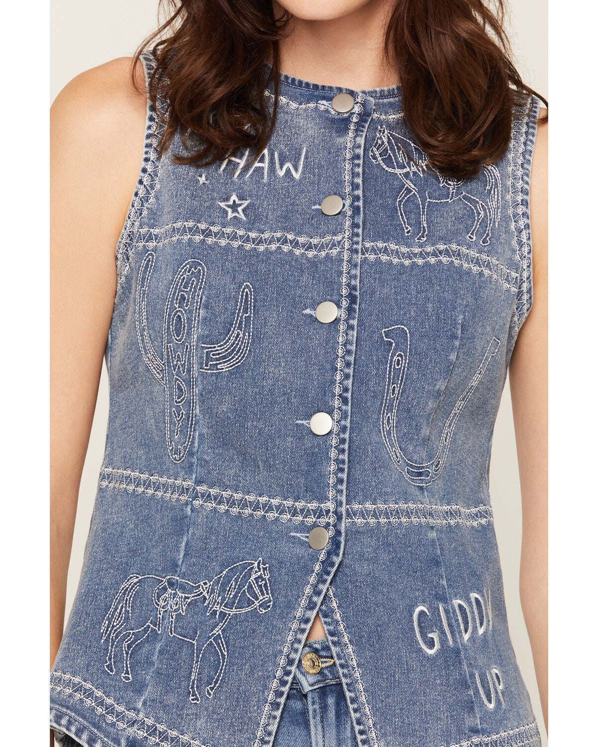 Image #3 - Blue B Women's Boot Barn Exclusive Embroidered Western Motif Denim Top, Medium Wash, hi-res