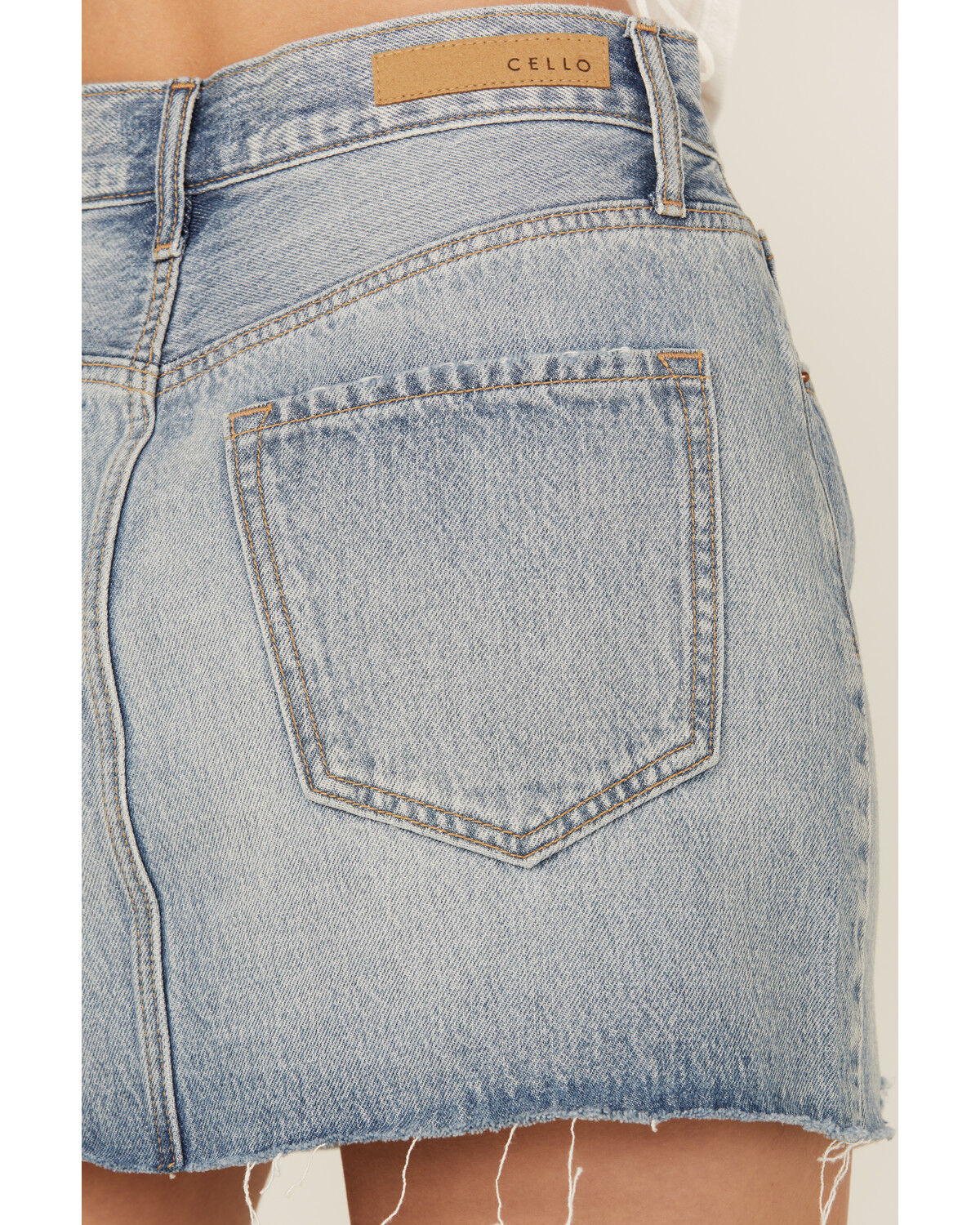 Image #4 - Cello Women's Medium Wash Mid Rise Denim Mini Skirt, Medium Wash, hi-res