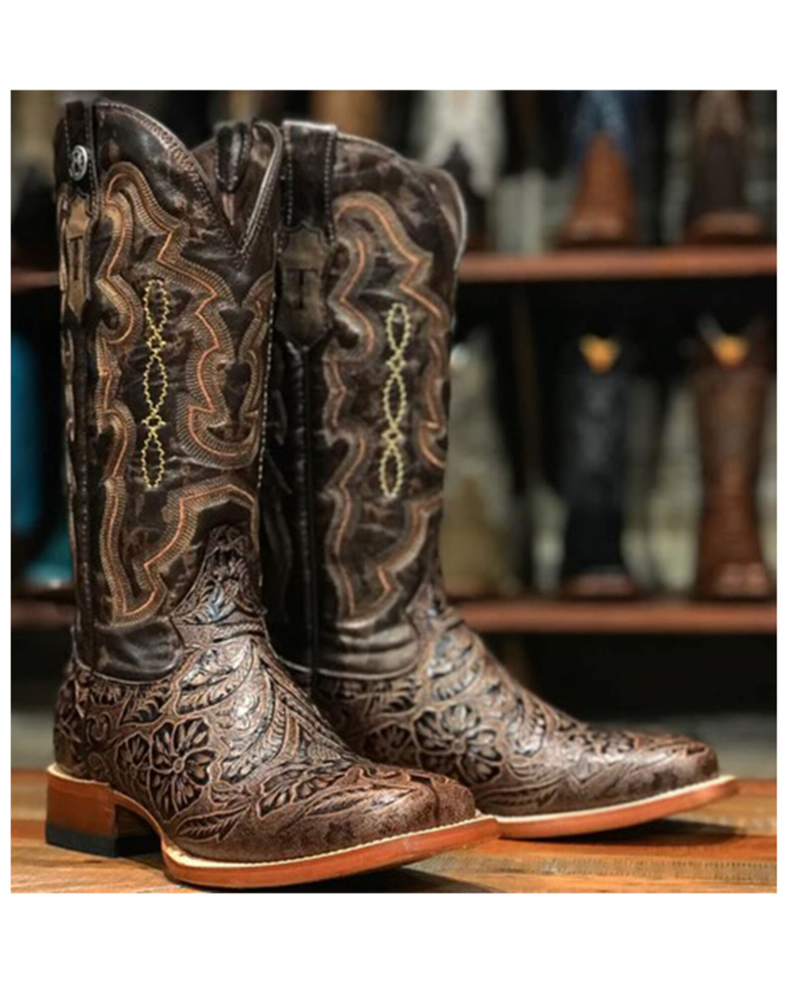 Womens floral on sale cowboy boots