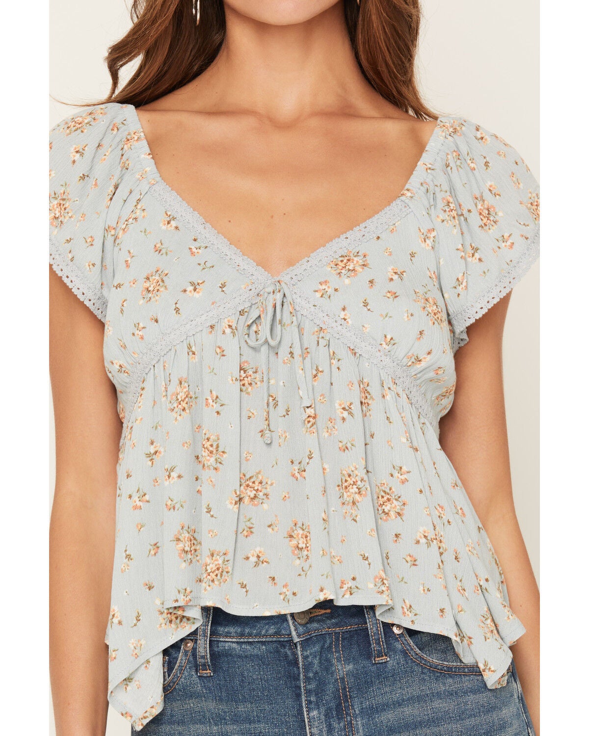 Image #3 - Wild Moss Women's Floral Print Hanky Hem Short Sleeve Top, Light Blue, hi-res