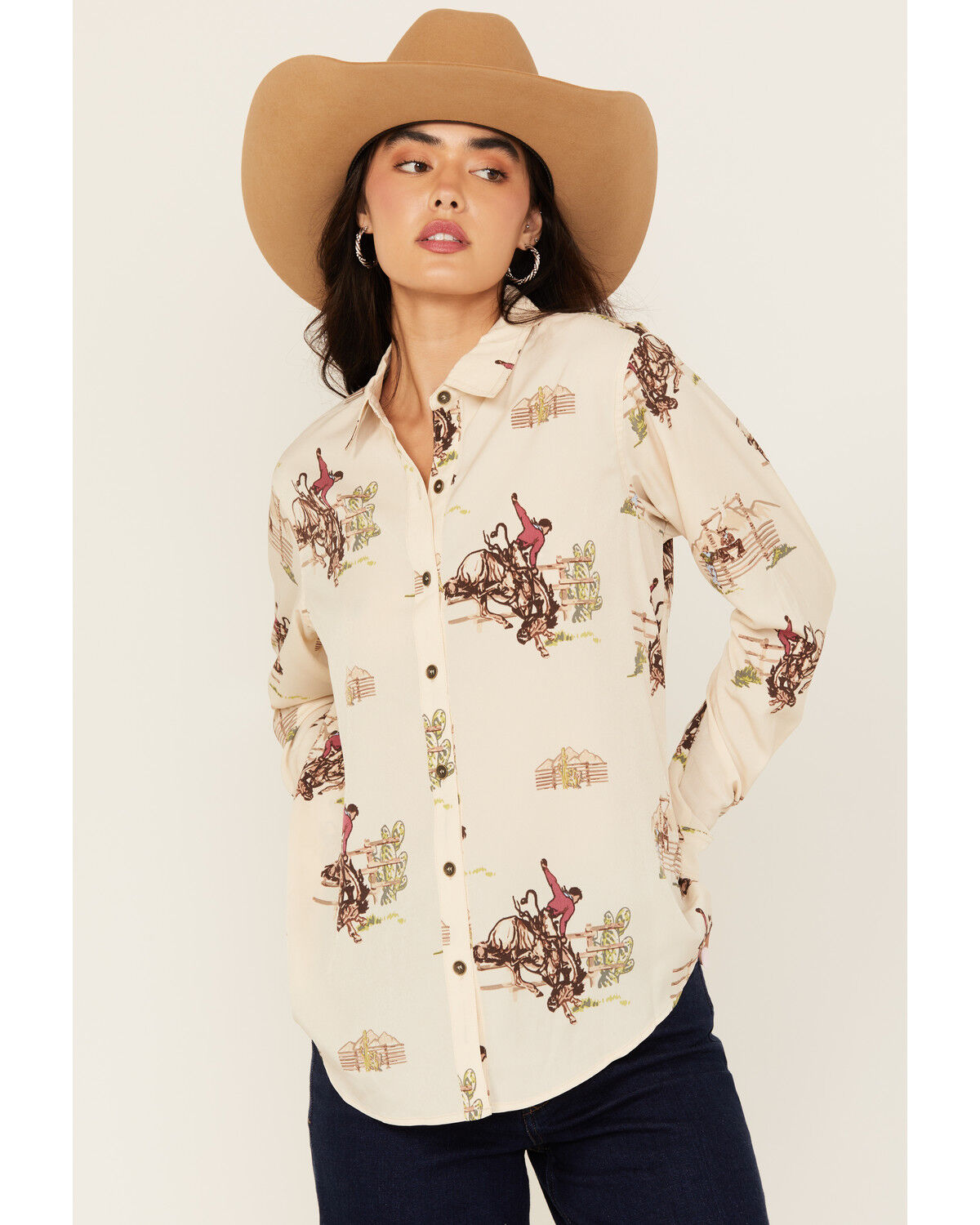 Image #1 - Ariat Women's Homestyle Conversational Print Long Sleeve Button-Down Western Shirt, Sand, hi-res